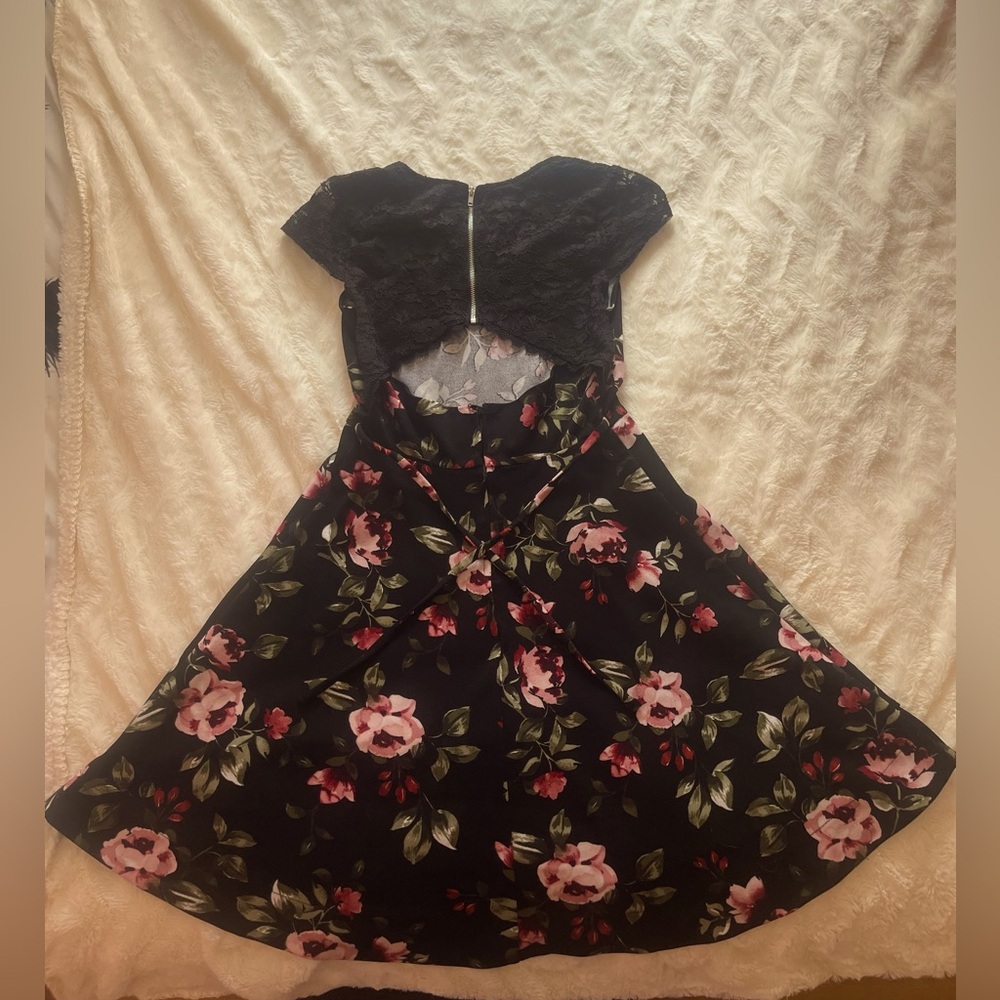 Coquette, pretty, cute…anything for a beautiful little princess